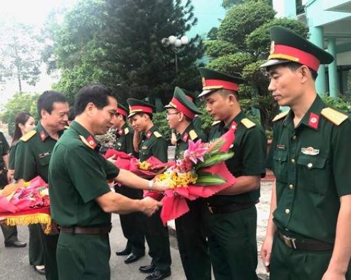 Đoàn bác sĩ lên đường làm nhiệm vụ tại huyện đảo Trường Sa