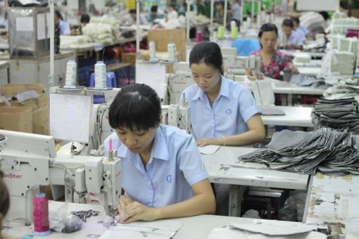 Nâng cao đào tạo nghề cho lao động nữ gắn với tạo việc làm
