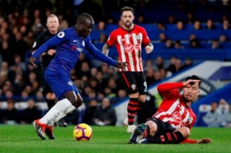Hàng công bất lực, Chelsea hòa thất vọng Southampton