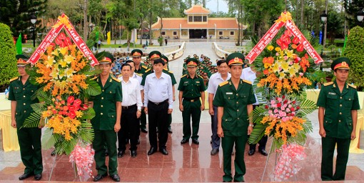 Long Xuyên: Xuất quân thực hiện các hoạt động “Tết quân - dân”
