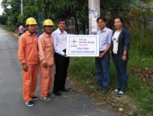 Công ty Điện lực An Giang triển khai nhiều hoạt động “Tri ân khách hàng” năm 2018