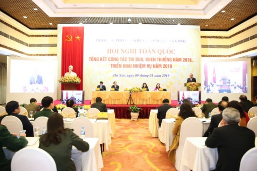 Cần phát động phong trào thi đua đặc biệt