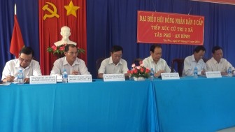 Chủ tịch UBND tỉnh Vương Bình Thạnh tiếp xúc cử tri xã Tây Phú và An Bình