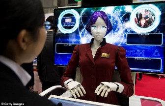 Nhật Bản triển khai nữ robot đón khách đến với Thế vận hội 2020