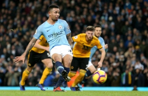 Thi đấu hơn người, Man City thắng giòn giã Wolverhampton
