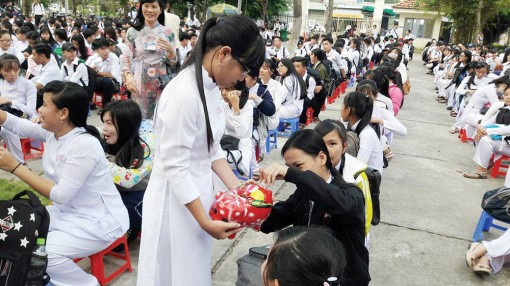Heo đất nghĩa tình, chở chữ khuyến học