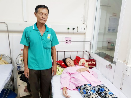 2 nữ bệnh nhân cần hỗ trợ mổ tim