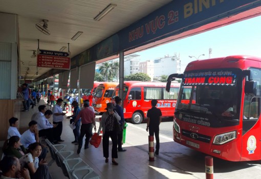 ‘Cháy’ vé xe Tết các tuyến đi miền Trung, Tây Nguyên