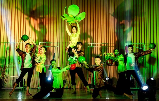 Trung tâm Văn hóa tỉnh: Diễn báo cáo chương trình văn nghệ phục vụ Tết