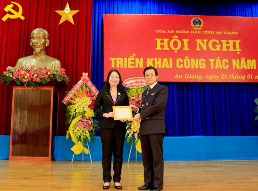 Triển khai công tác Tòa án nhân dân 2 cấp năm 2019