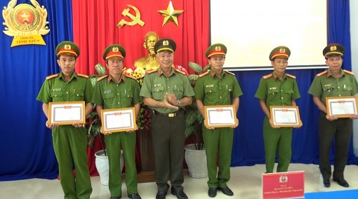 Nỗ lực hoàn thành tốt các mặt công tác