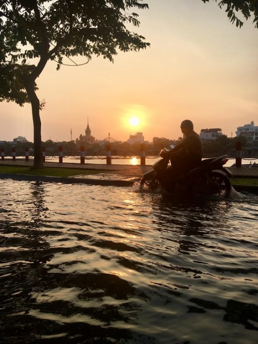 ĐBSCL: Mặn đến sớm, triều cường muộn bất thường