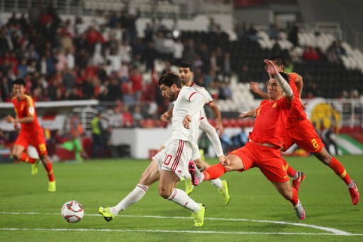 Hàng thủ 'mơ ngủ', Trung Quốc bạc nhược chia tay Asian Cup