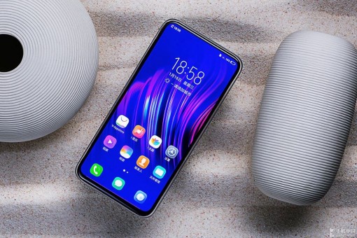 Vivo APEX 2019 ra mắt: Thiết kế “không lỗ”, Snapdragon 855, RAM 12GB, hỗ trợ 5G