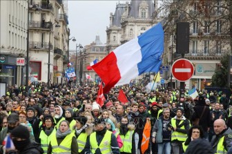 Biểu tình 'Áo vàng' tái diễn trên khắp nước Pháp