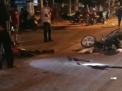 Vĩnh Long: Xe máy tông nhau trên QL53, hai người tử vong
