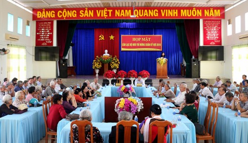 Châu Thành họp mặt CLB Hưu trí mừng Đảng, mừng xuân Kỷ Hợi 2019