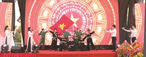 Sôi nổi nhiều hoạt động mừng Đảng - mừng xuân