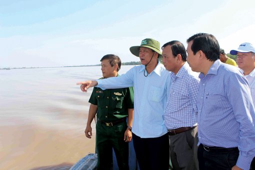 Đấu tranh “không khoang nhượng” với buôn lậu