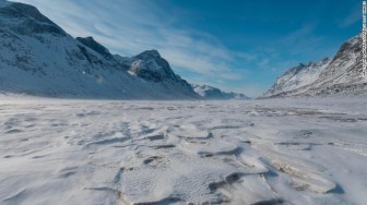 Băng tan ở Bắc Cực để lộ vùng đất chưa từng thấy trong 40.000 năm