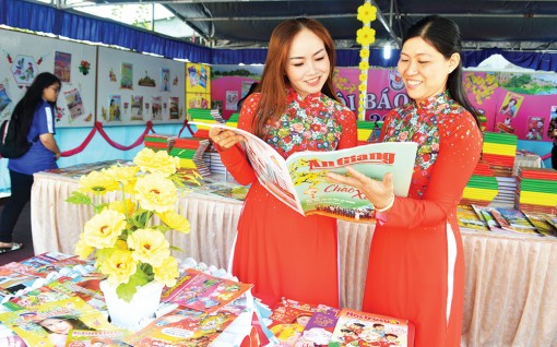 Đặc sắc hội báo xuân Kỷ Hợi 2019