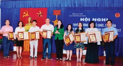 Doanh nghiệp An Giang vượt khó, vươn lên hoàn thành tốt nghĩa vụ thuế
