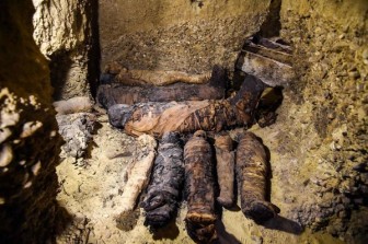 Phát hiện lăng mộ cổ 2.400 năm tuổi chứa đầy xác ướp tại Ai Cập