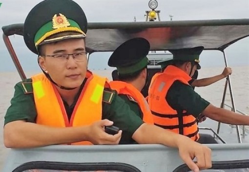 Ấm áp cái Tết người chiến sỹ biên phòng cơ sở ở Cà Mau
