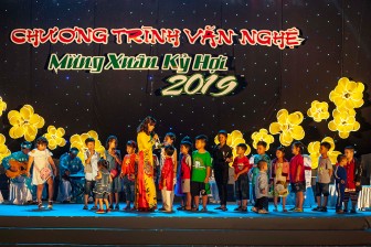 Trung tâm Văn hóa tỉnh biểu diễn chương trình “Góc phố ngày Xuân”