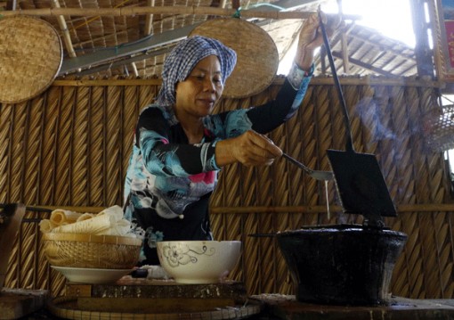 Nghệ nhân Phan Kim Ngân: “Tác giả” của 50 loại bánh Nam bộ