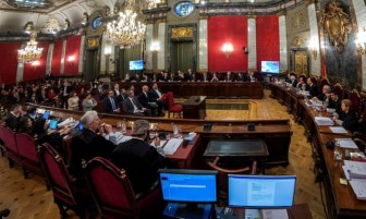 Tây Ban Nha xét xử 12 thủ lĩnh ly khai của vùng Catalonia