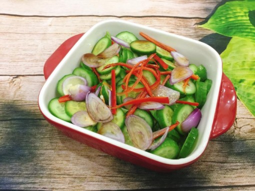 Salad dưa chuột sốt xì dầu