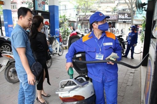 Hôm nay, giá xăng có thể tăng nhẹ