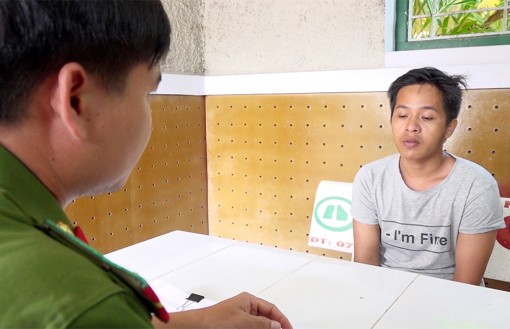 Phê ma túy, đâm công an, rồi bỏ trốn