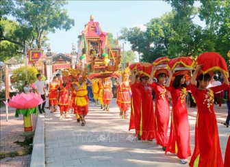 Lễ hội phát lương Đức Thánh Trần đền Trần Thương năm 2019