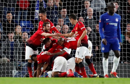 Chelsea bị M.U loại khỏi Cúp FA, thêm sức ép lên HLV Sarri