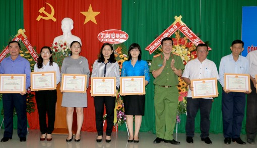153 cơ quan doanh nghiệp đạt tiêu chuẩn “An toàn về an ninh trật tự”