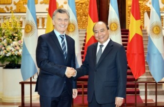 Thủ tướng Nguyễn Xuân Phúc hội kiến với Tổng thống Argentina