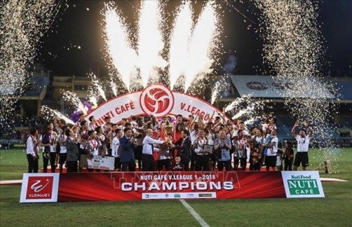 V-League 2019: Công bố nhà tài trợ chính, áp dụng công nghệ VAR