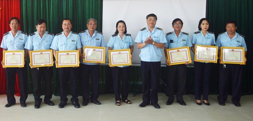 Phát huy vai trò ngành hải quan trên các mặt công tác
