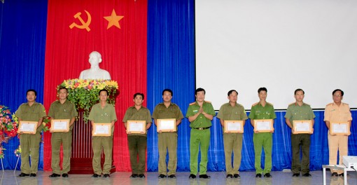 Tổng kết công tác công an tham gia xây dựng nông thôn mới