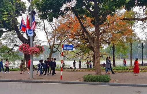 Bắc Bộ sáng và đêm trời lạnh, Đông Nam Bộ nắng nóng trên 35 độ C