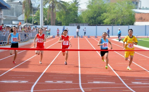 Phát triển môn điền kinh trong học sinh