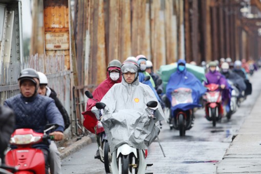Ngày mai (14-3): Bắc Bộ đón đợt không khí lạnh, trời rét và mưa rào