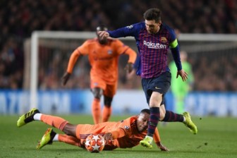 Messi ghi cú đúp, Barca “hủy diệt” Lyon ở Champions League