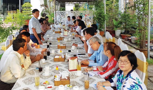 Thông tin về xúc tiến thương mại tại “Cà phê doanh nhân”