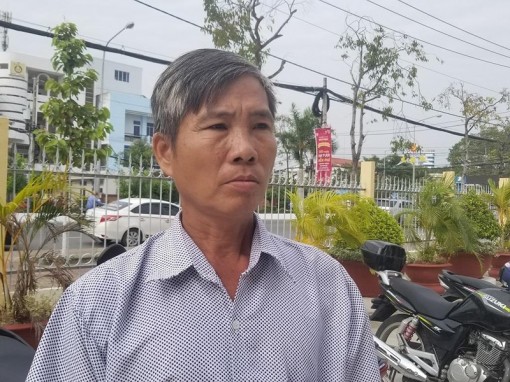 Thi hành vụ chia đôi số tiền tờ vé số độc đắc ở Cà Mau