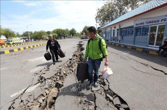 Lại xảy ra động đất mạnh tại Indonesia