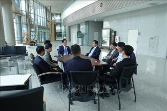 Quan chức hai miền Triều Tiên tiếp tục họp tại văn phòng liên lạc chung