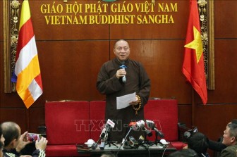 Đề xuất ngay lập tức ra quyết định tạm đình chỉ các chức vụ của Trụ trì chùa Ba Vàng